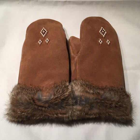 Manitobah Mukluks Accessories - (NWOT) Manitobah Mukluks Mitts